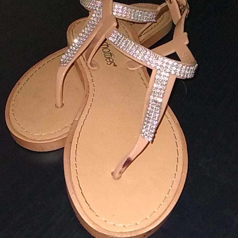 Chatties women's shoes